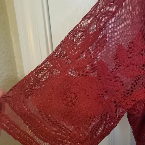 Never worn* Size small (2) chiffon, lace/ crochet maxi dress - Picture 5 of 6